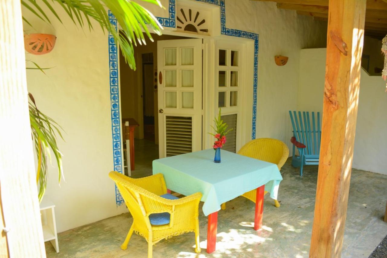 Cabarete Surf Camp Hotel Kültér fotó